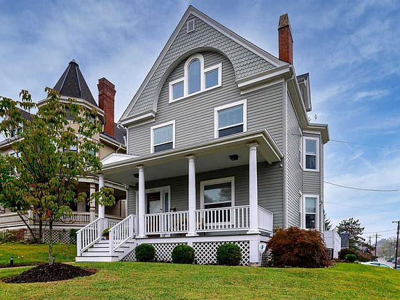 2nd image of 3351 Woodburn Ave