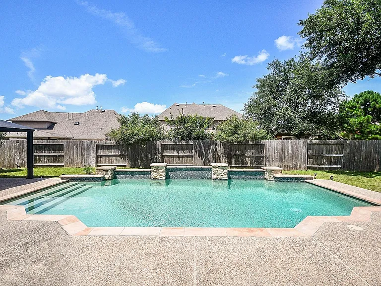 28426 Rolling Ridge Dr — Photo 39