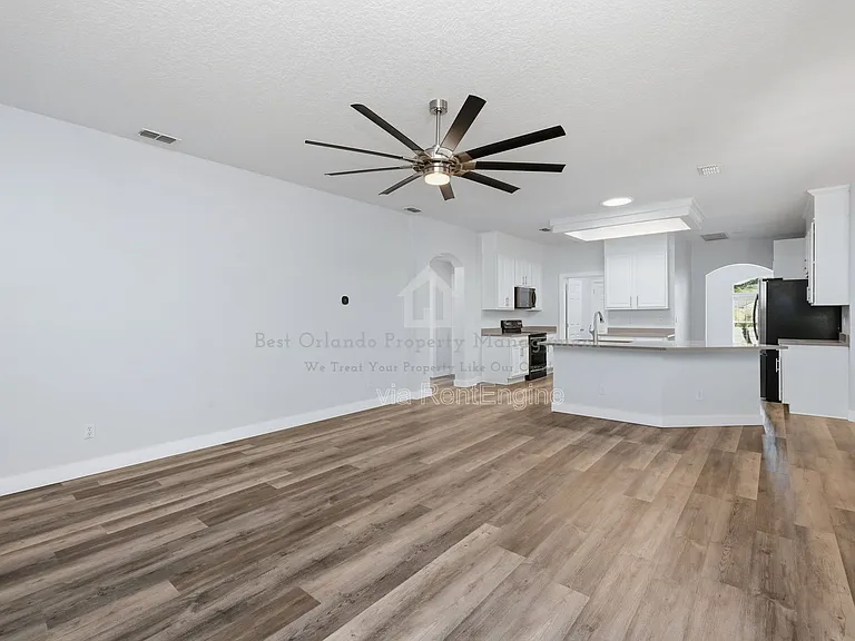 15601 Grays Harbor Way — Photo 27