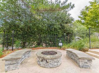 450 S Peachtree Pkwy #-C300, Peachtree City, GA 30269