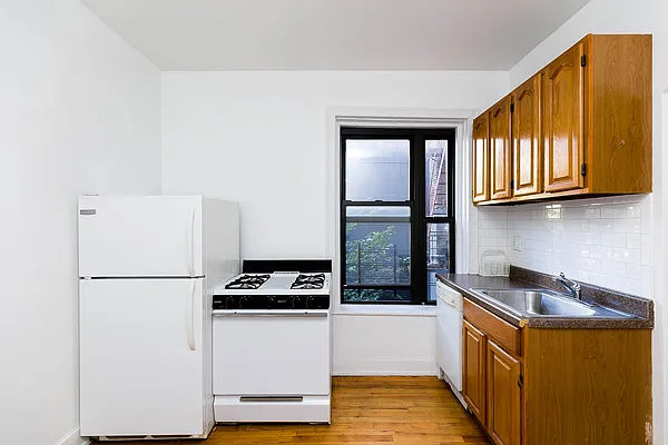 Rented by Terra Magia Inc | media 7