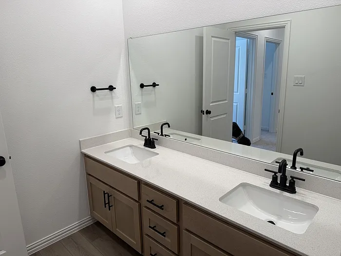 1218 Daybreak Dr — Photo 17