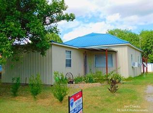 509 N 7th St, Cache, OK 73527