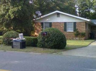 456 Alabama Ave, Warner Robins, GA 31093