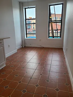 Rented by Keller Williams NYC | media 8