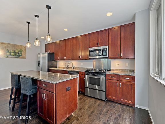 5th image of 1461 N Paulina St #1F