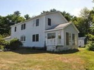 154 River Rd, Topsham, ME 04086