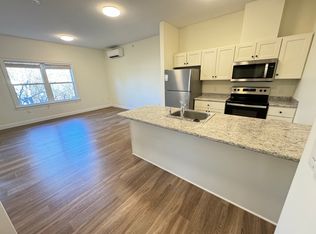 5 Griffin Rd #1, Scarborough, ME 04074