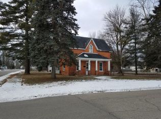 144 E Speaker St, Sandusky, MI 48471