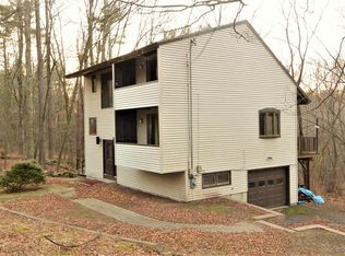 24 Lancaster Rd, Berlin, MA 01503