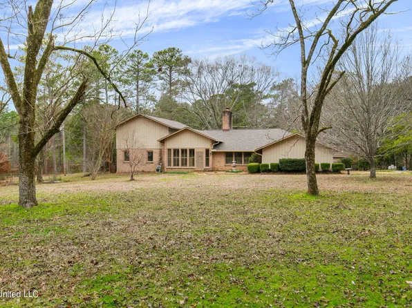 12449 Springridge Rd, Terry, MS 39170