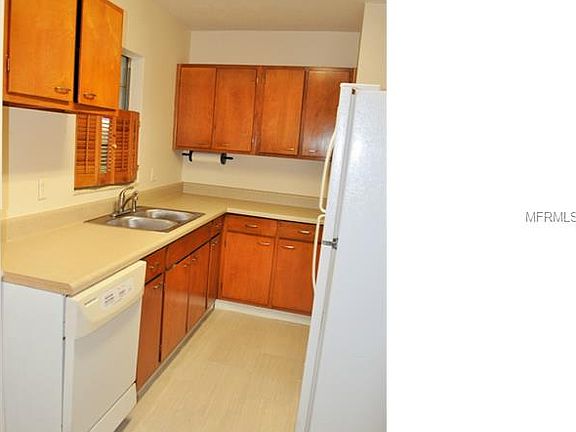 5th image of 4403 W Lawn Ave