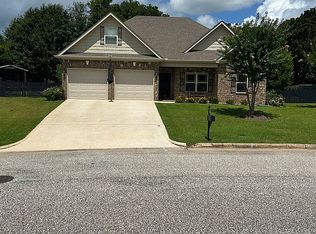 307 Ponderosa Dr, Midland City, AL 36350
