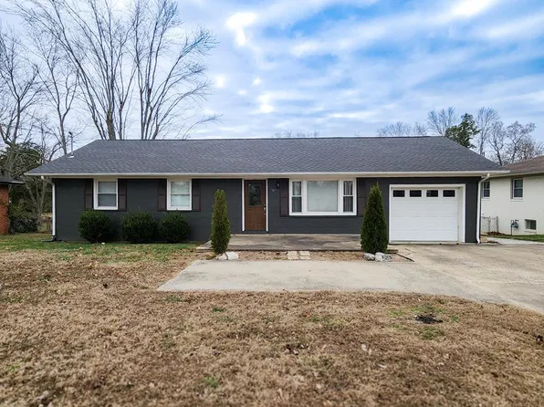 1062 Princeton Rd, Madisonville, KY 42431