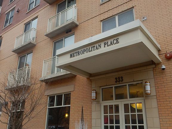 2nd image of 333 W Mifflin St Unit 3090