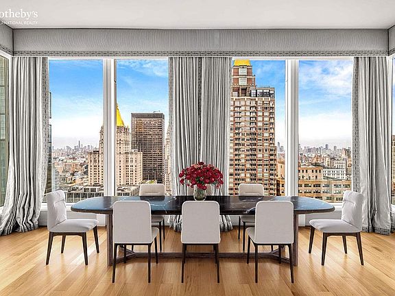 3rd image of 15 E 30th St #33D