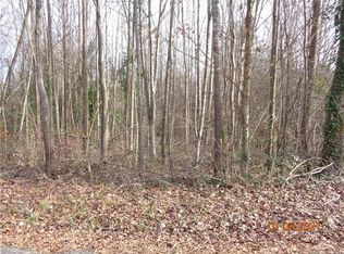 N Davis Ave, Ave, NC 28658