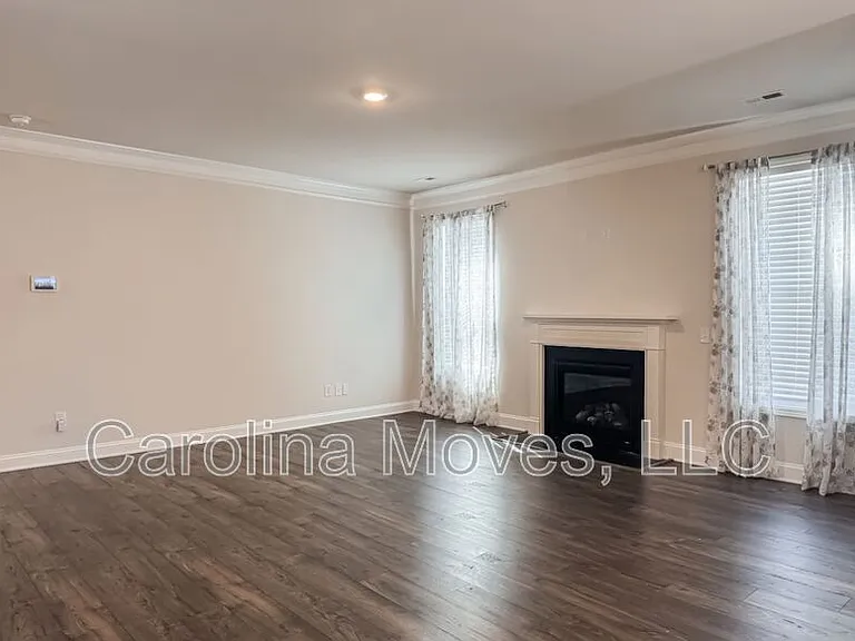 107 General Store Way — Photo 4