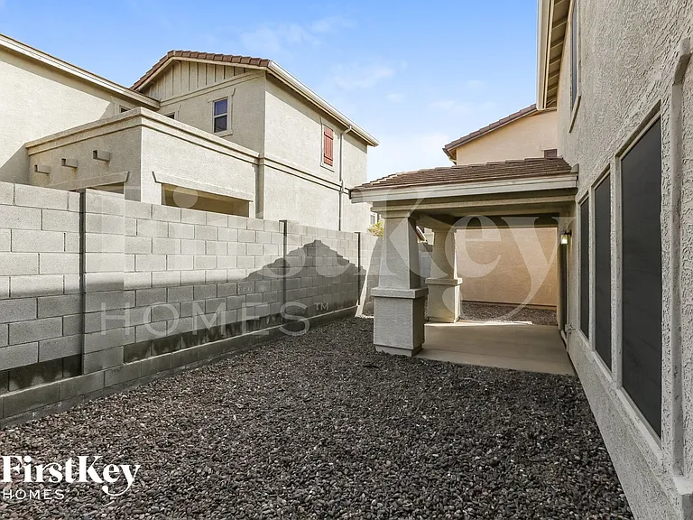 21172 E Avenida Del Valle — Photo 14