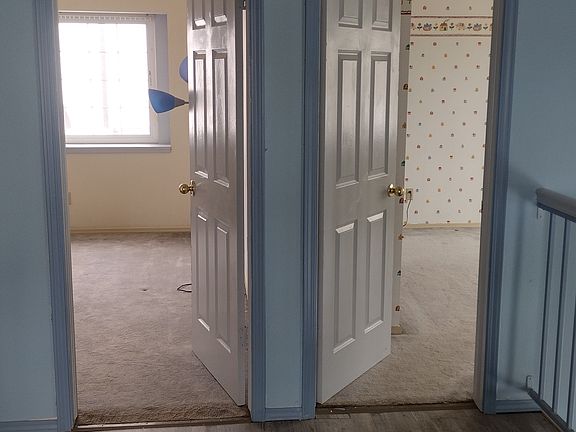 Entrance to the bedrooms