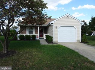 10 Owens Ct, Mount Laurel, NJ 08054