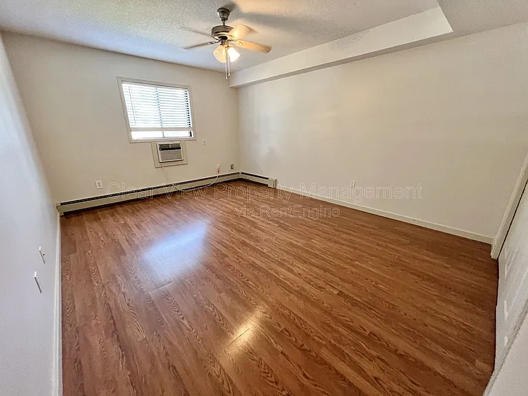 5015 51st St #203 — Photo 10
