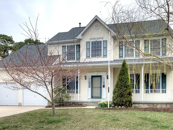 112 Wildflower Ct, Egg Harbor Township, NJ 08234