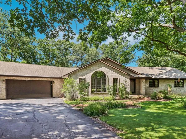 3202 Shag Bark Court, Janesville, WI 53545