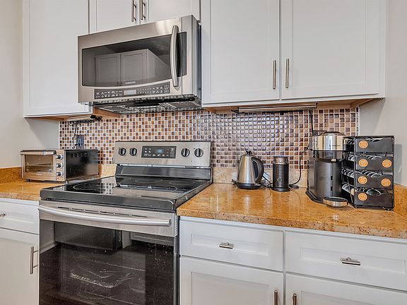 5th image of 26 Avenue At Port Imperial APT 221