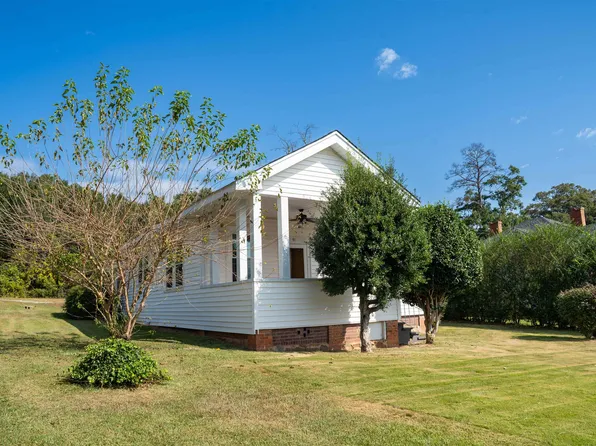 91 Lawrence St, Lyman, SC 29365