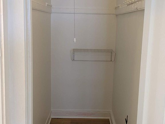 4th image of 4855 N Rockwell St APT 3