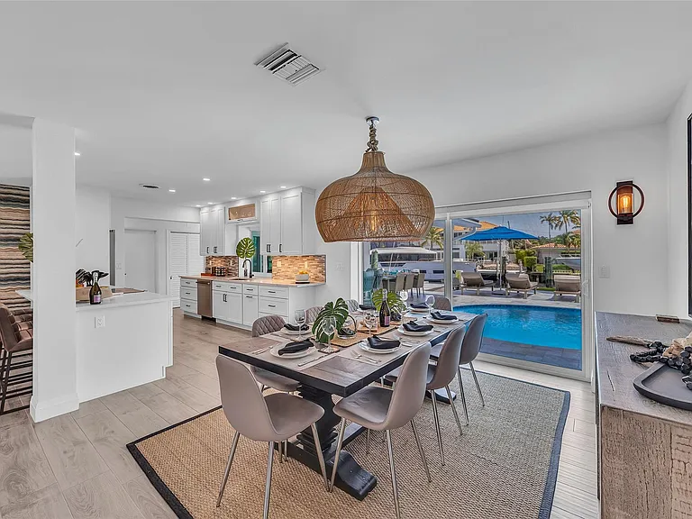 3108 NE 42nd Ct — Photo 38