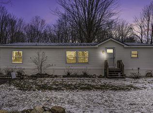 279 13th St, Plainwell, MI 49080