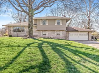 2045 Redfern Dr, Indianapolis, IN