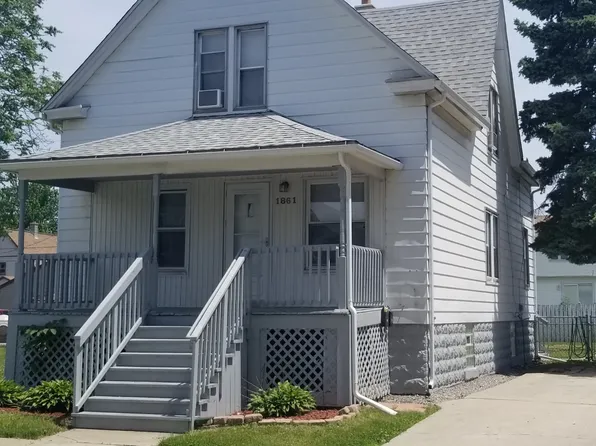 1861 5th St #2, Wyandotte, MI 48192