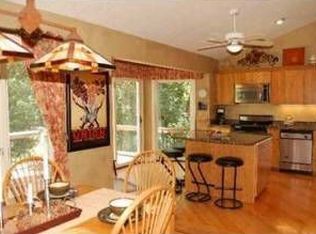 4278 Rosemary Ct, Eagan, MN 55123