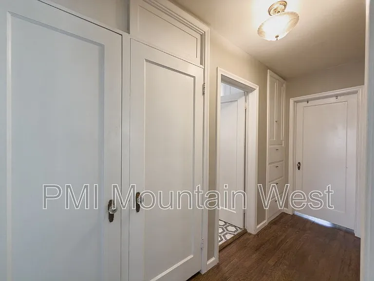 2122 S 1800 E — Photo 35