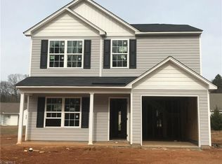 149 Konnoak Village Cir, Winston Salem, NC 27127