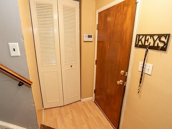 5th image of 2914 Pawnee Dr