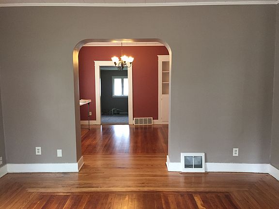 4th image of 805 S 6th St