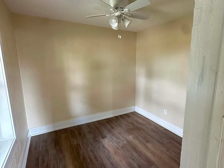 813 Main St #1 — Photo 7