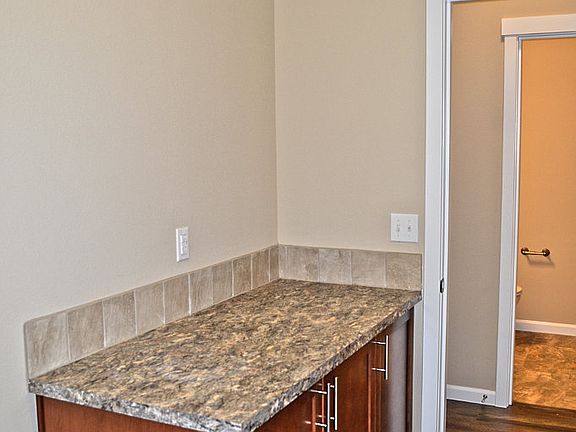 5th image of 1512 Ethel St NW