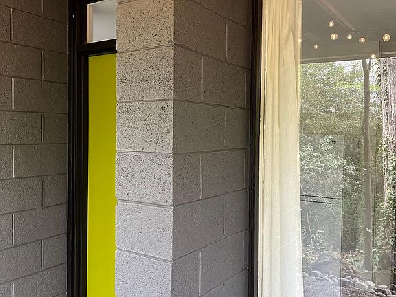 Creekside private entrance