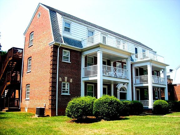 2nd image of 4213 Grove Ave APT 9