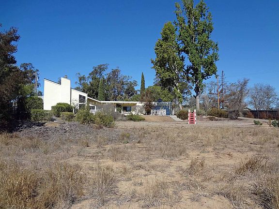 Large 1+ Acre Lot