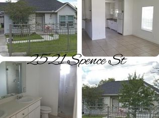 2521 Spence St, Houston, TX 77093