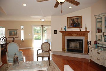 3rd image of 5056 Forest Creek Dr