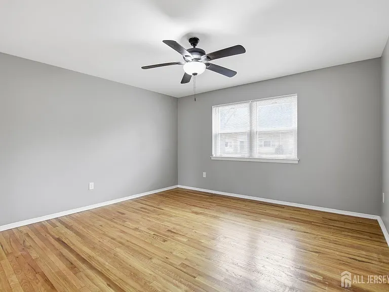 160 Evergreen Rd #14A — Photo 9