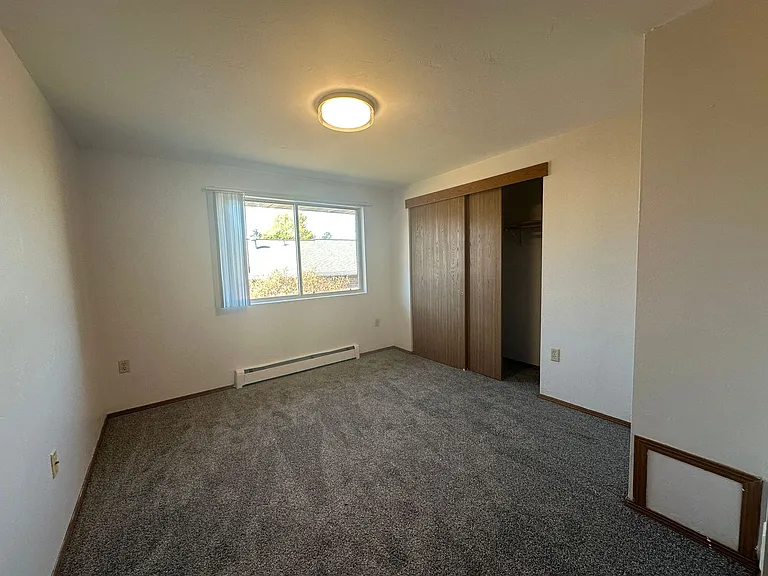 2705 Humboldt Rd — Photo 10