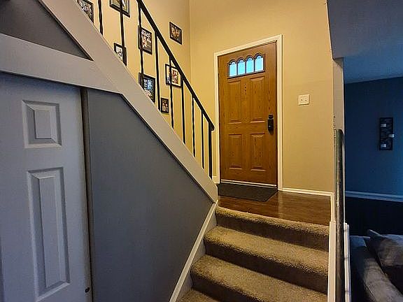 3rd image of 509 Sheffield Dr